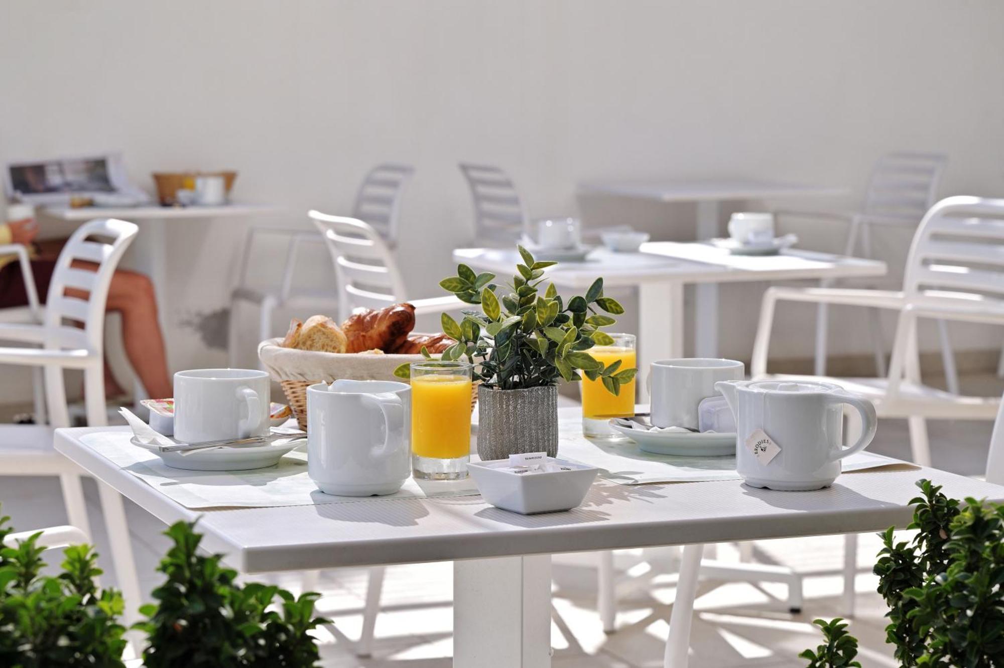Hotel De Porticcio Porticcio  Ngoại thất bức ảnh